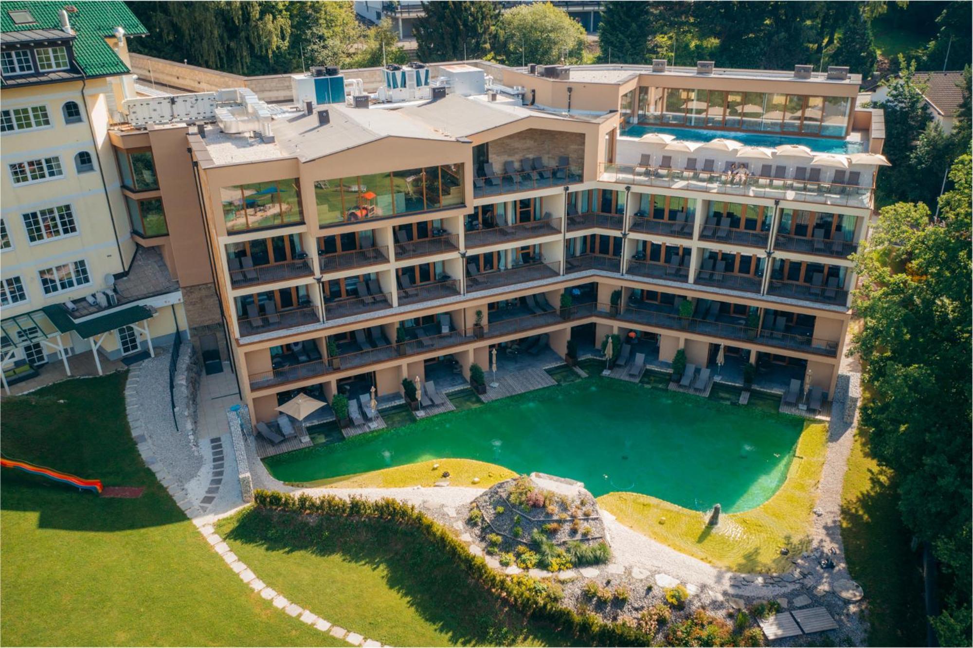 Dilly - Das Nationalpark Resort Уиндишгарстен Екстериор снимка